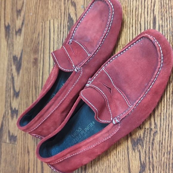 Donald J. Pliner red suede comfy chic driver loafer moccs. Slip ons. EUC Sz 9.5 - Picture 2 of 9